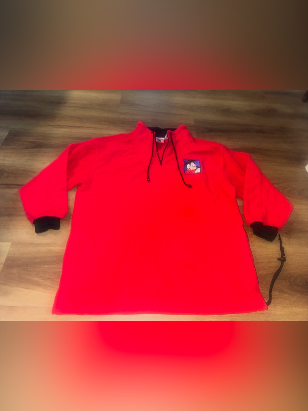 Disney Store Women’s Minnie Mouse Red Fleece Pullover Jacket, Size Medium
